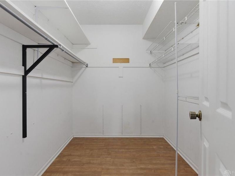 792 Pine Needles Drive, Centerville, OH 45458 Photo 18