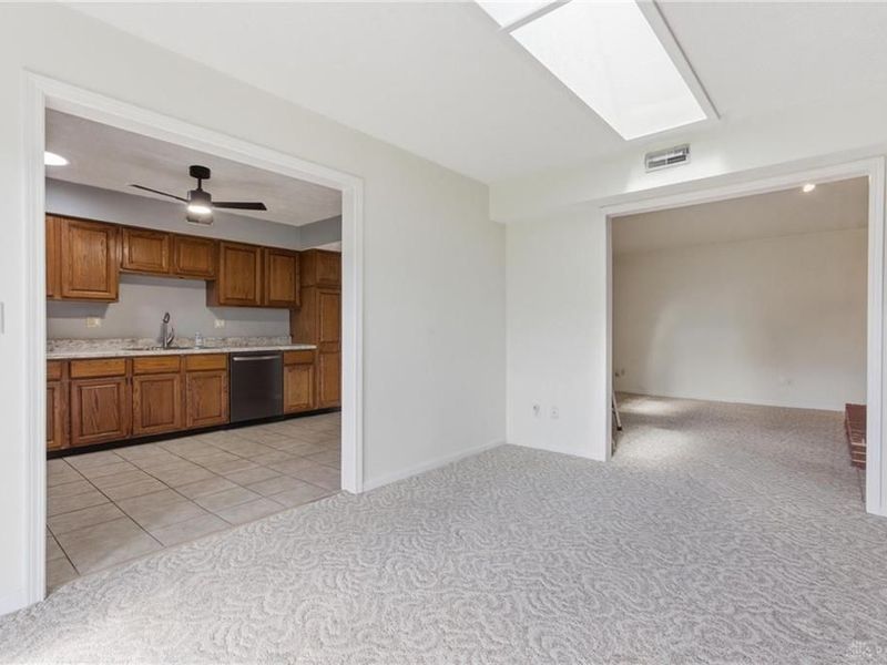 792 Pine Needles Drive, Centerville, OH 45458 Photo 24