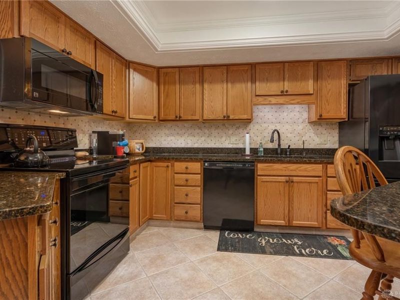 766 Hidden Circle, Washington Township, OH 45458 Photo 14