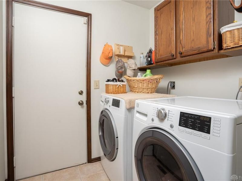 766 Hidden Circle, Washington Township, OH 45458 Photo 32