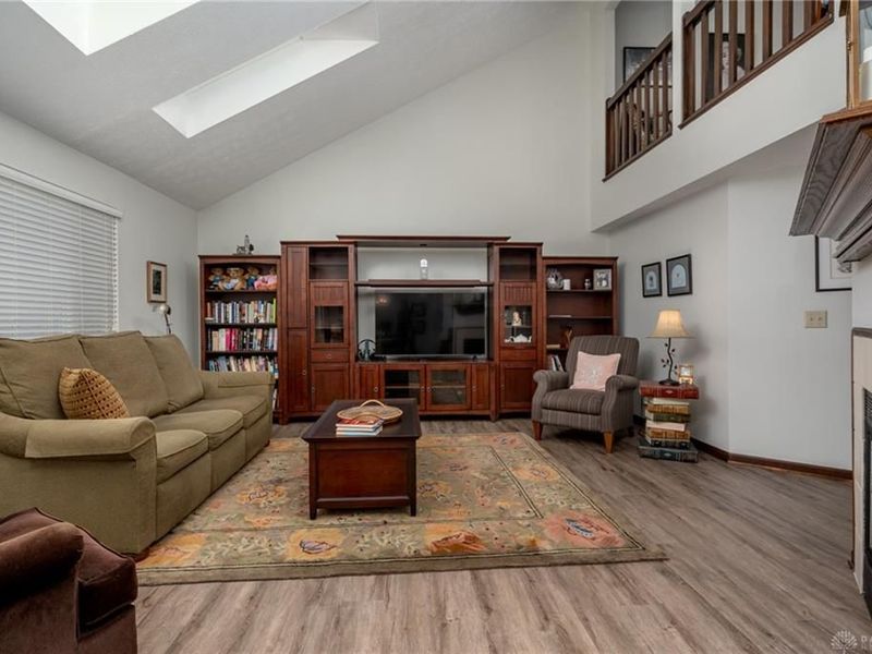 766 Hidden Circle, Washington Township, OH 45458 Photo 8