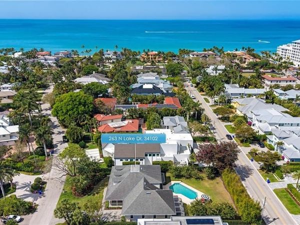 263 N Lake DR, NAPLES, FL 34102
