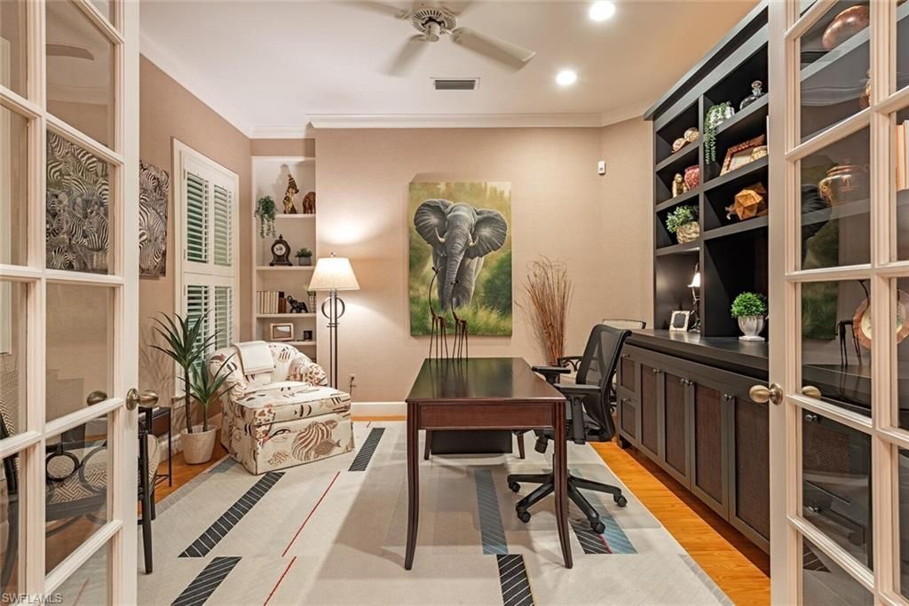 263 N Lake Dr , Naples, FL 34102 Photo