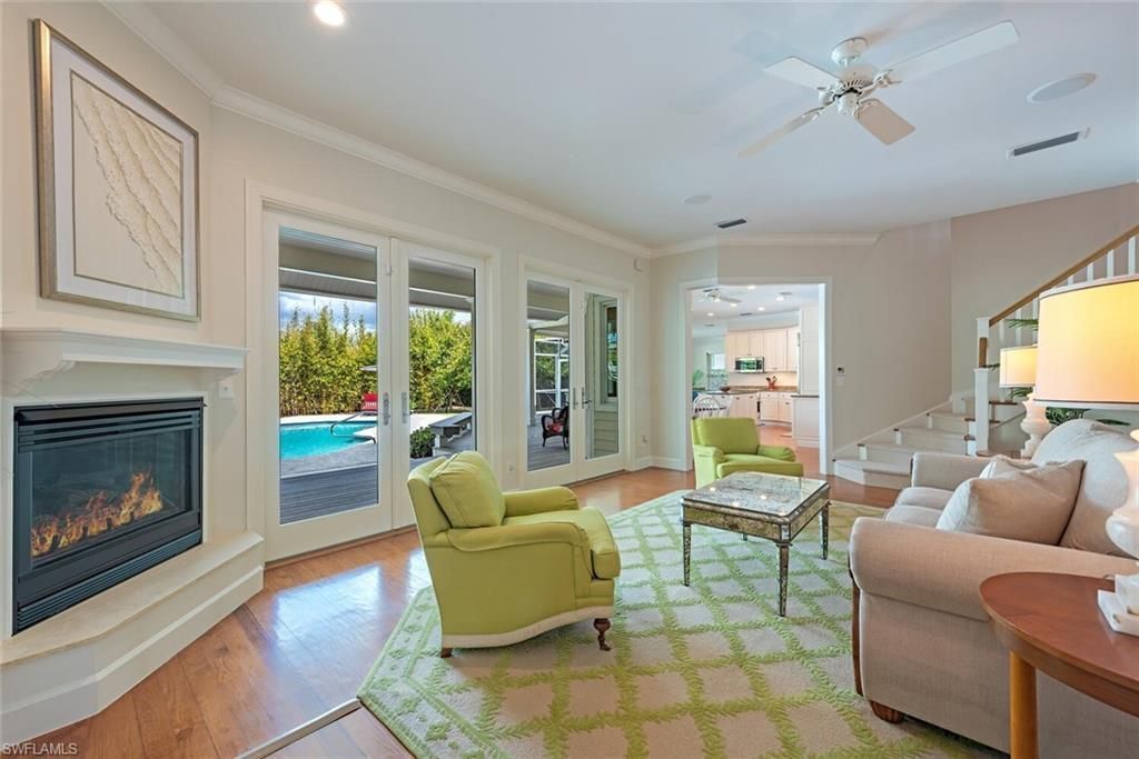 263 N Lake Dr , Naples, FL 34102 Photo