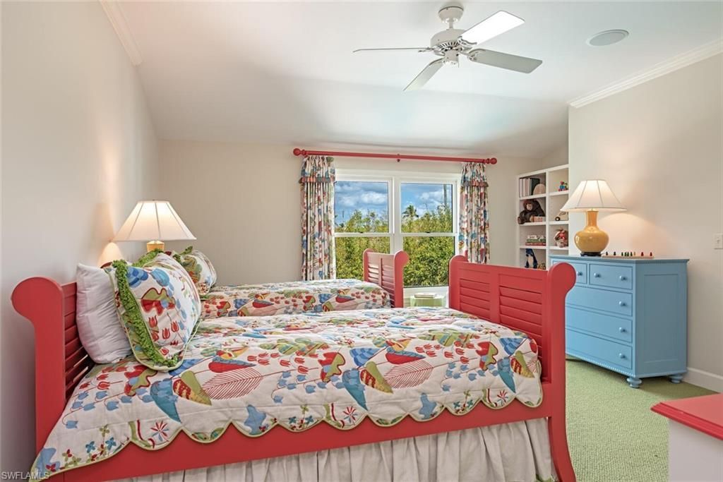 263 N Lake Dr , Naples, FL 34102 Photo