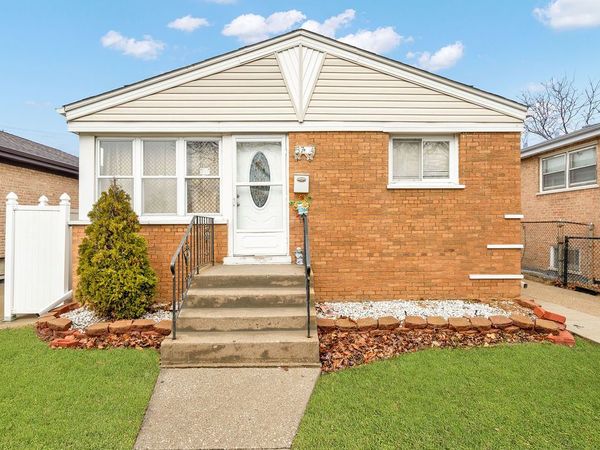 3754 W 76th Street , Chicago, IL 60652