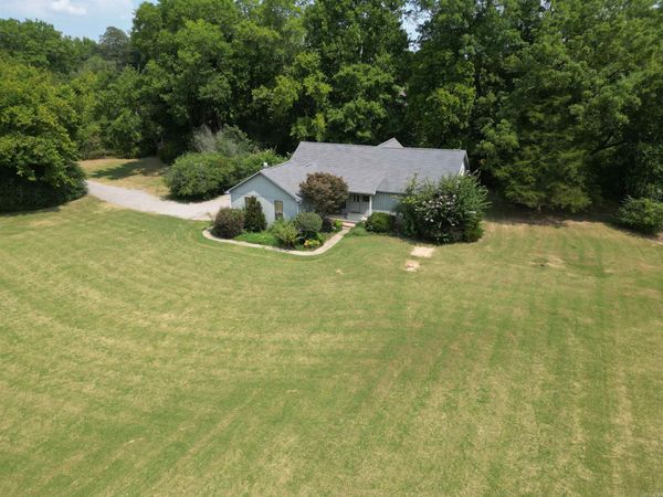 284 Dripping Springs, Pangburn, AR 72121