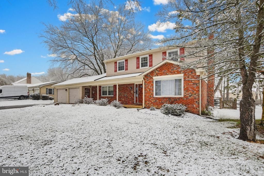 9786 Michaels Way, Ellicott City, MD 21042 Main Photo