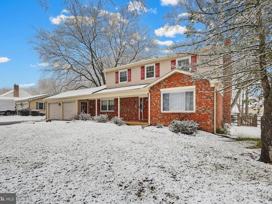 9786 Michaels Way, Ellicott City, MD 21042 Main Photo