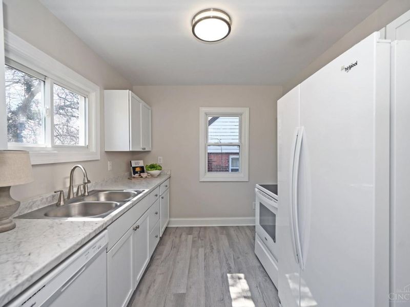 2436 Bremont Avenue, Cincinnati, OH 45237 Photo 11