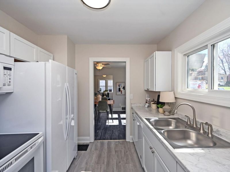 2436 Bremont Avenue, Cincinnati, OH 45237 Photo 14