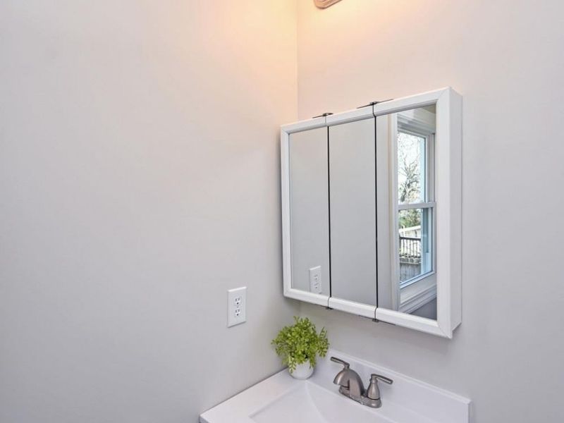 2436 Bremont Avenue, Cincinnati, OH 45237 Photo 21