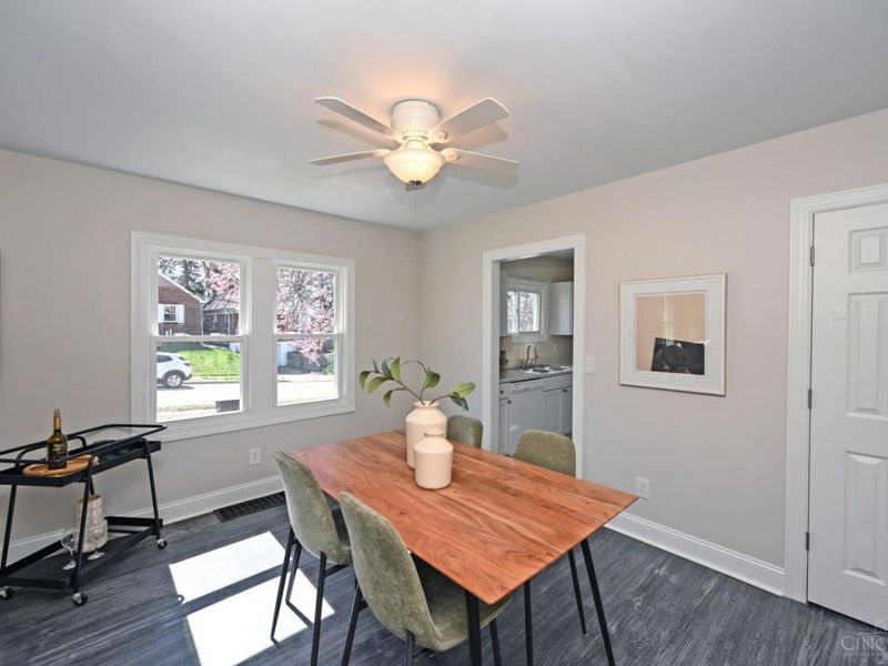 2436 Bremont Avenue, Cincinnati, OH 45237 Photo 8