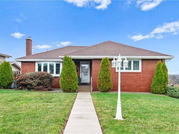 3430 Lynnwood Dr, Homestead, PA 15120