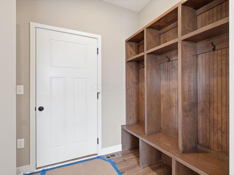 3711 Colts Reign Drive, Powell, OH 43065 Photo 3