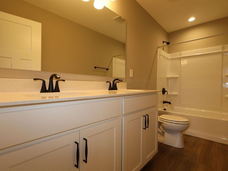 3711 Colts Reign Drive, Powell, OH 43065 Photo 8