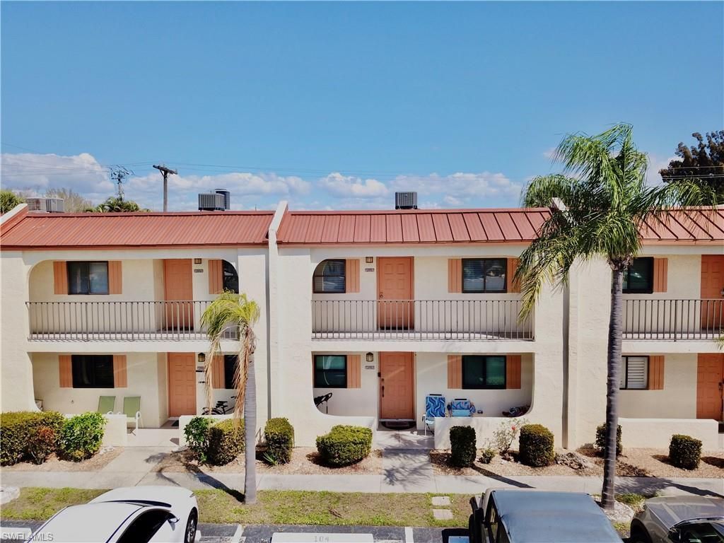 16380 Dublin Cir, Unit 204, Fort Myers, FL 33908 Photo