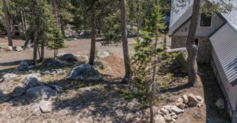 21131 Donner Pass Rd, Soda Springs, CA 95728 Photo