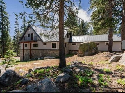 21131 Donner Pass Rd, Soda Springs, CA 95728 Photo