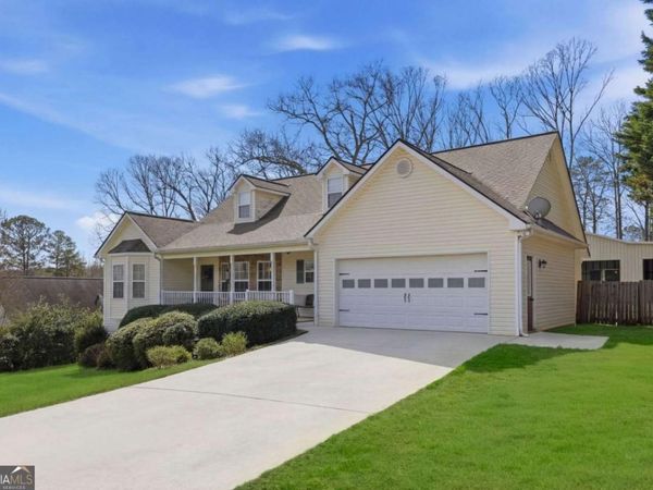 216 Forest Cove Court, Dawsonville, GA 30534