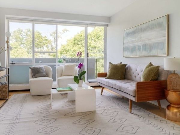 29 Concord Ave, Unit 704, Cambridge, MA 02138