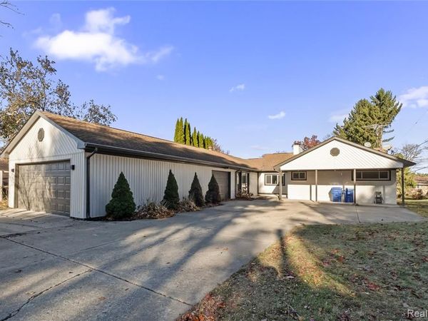 6440 Andersonville Road, Waterford Twp, MI 48329