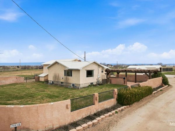 28656 Old Highway 30, Caldwell, ID 83607