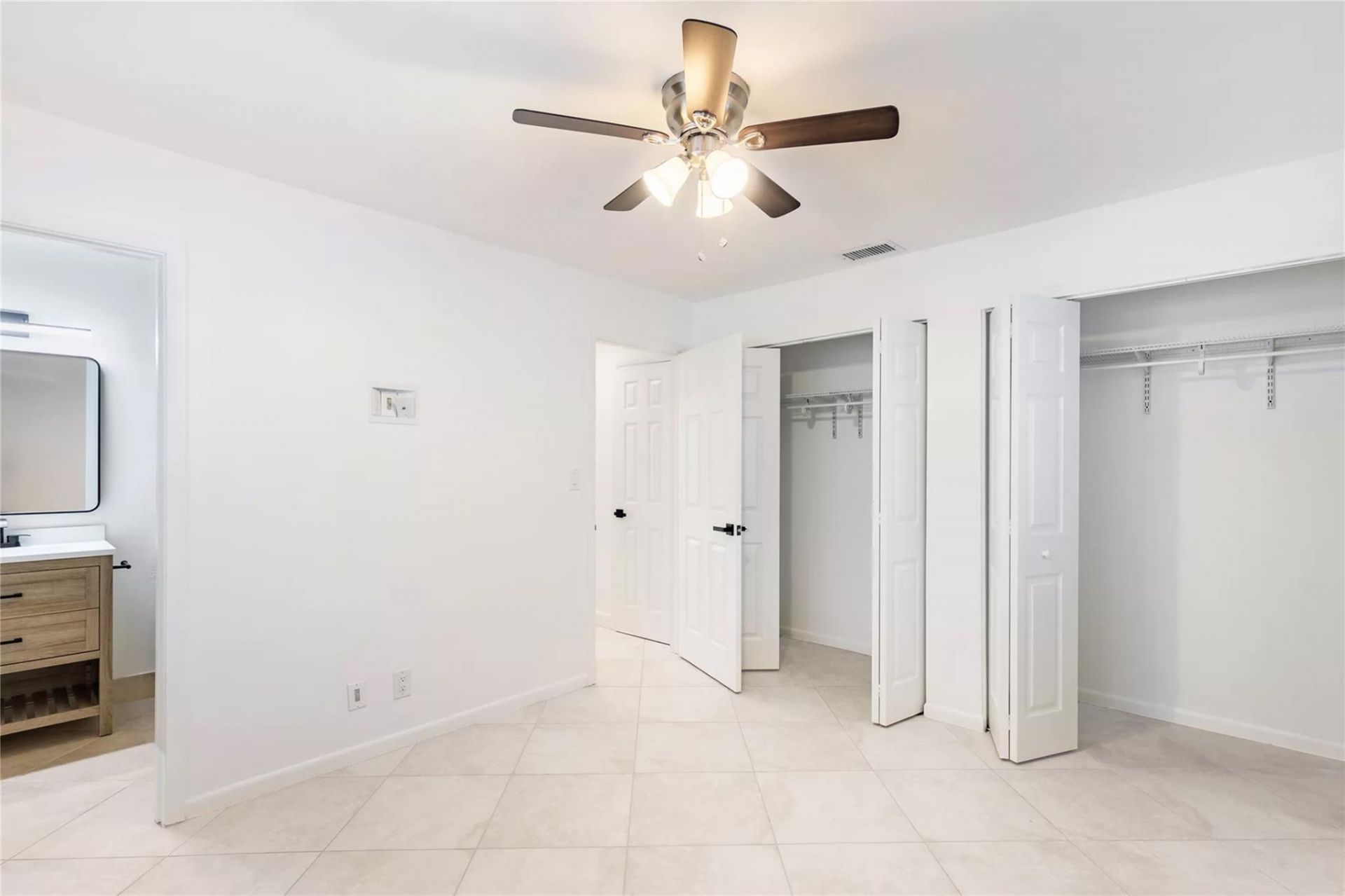 10693 N Military Trail, Unit 14, Palm Beach Gardens, FL 33410 Photo