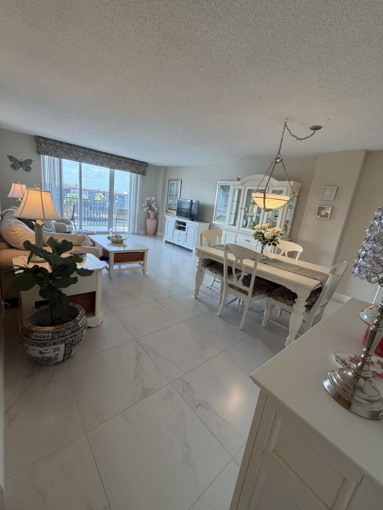 1150 Hillsboro Mile, Unit 405, Hillsboro Beach, FL 33062 Photo