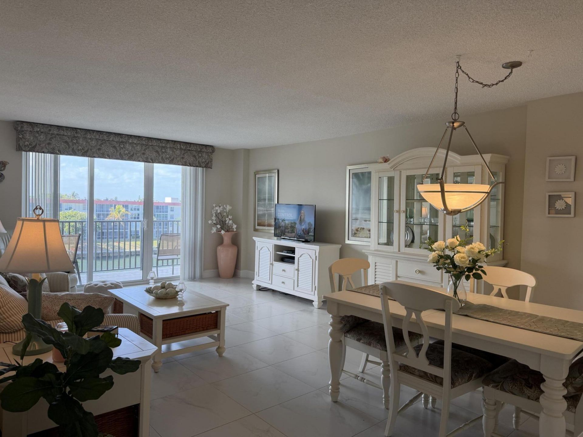 1150 Hillsboro Mile, Unit 405, Hillsboro Beach, FL 33062 Photo