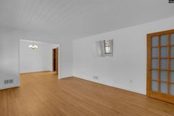 816 Seay Drive photo 4