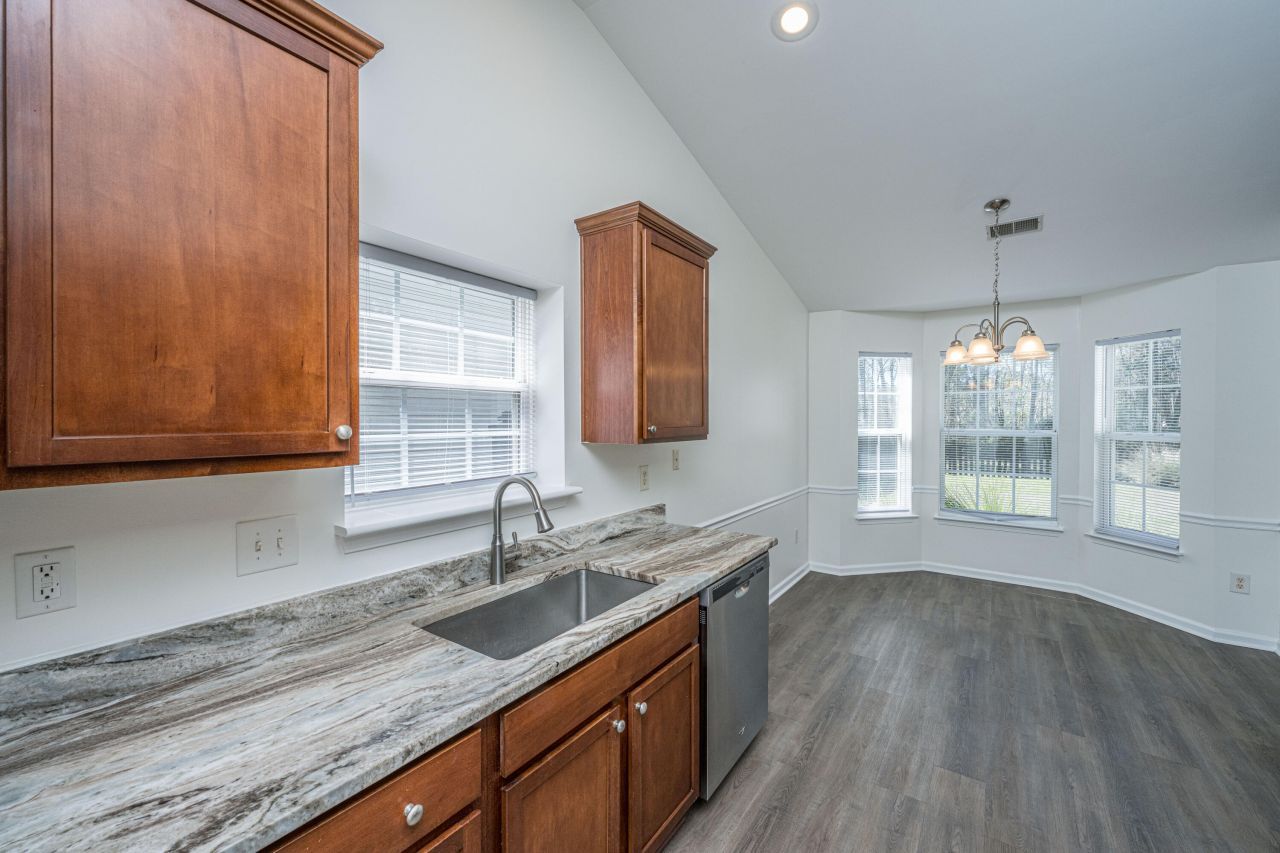 1373 Palm Cove Drive Photo 10