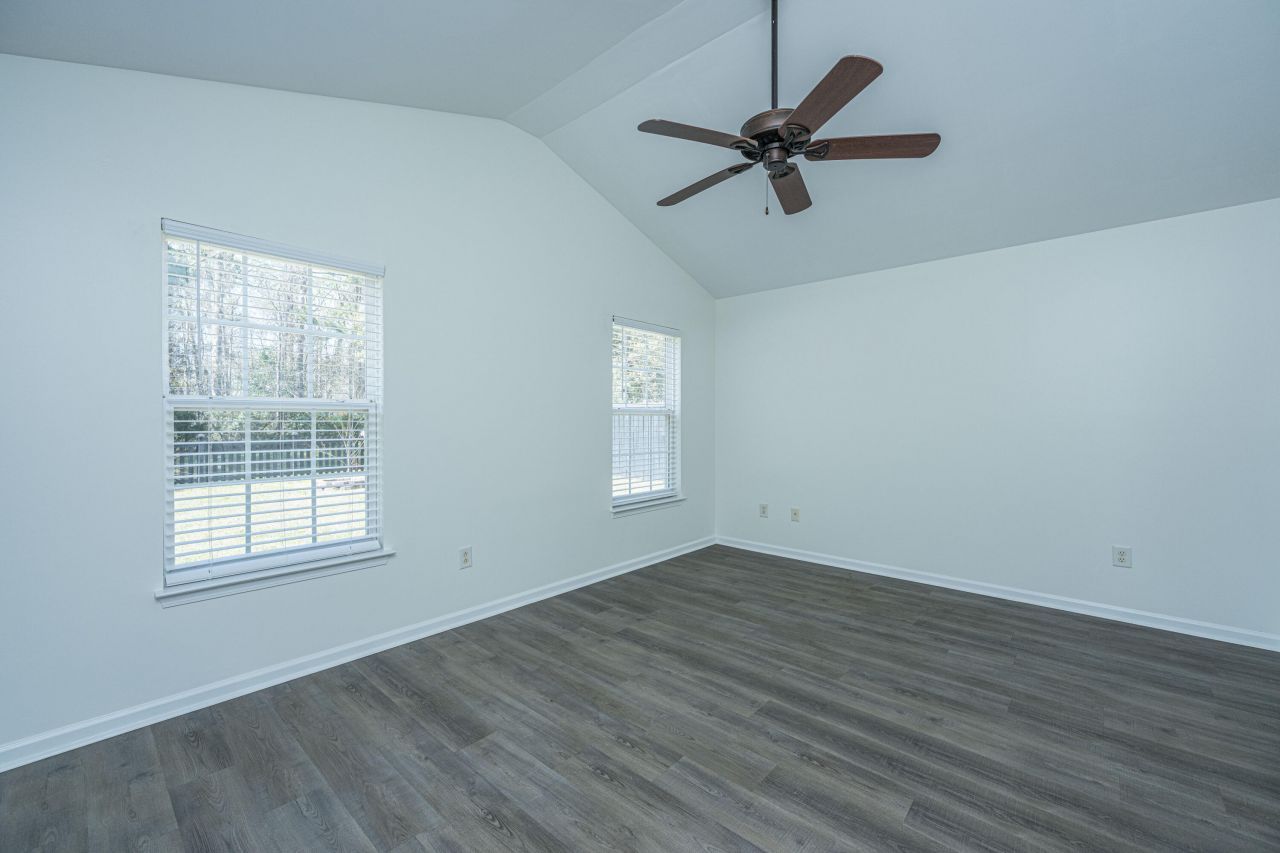 1373 Palm Cove Drive Photo 12