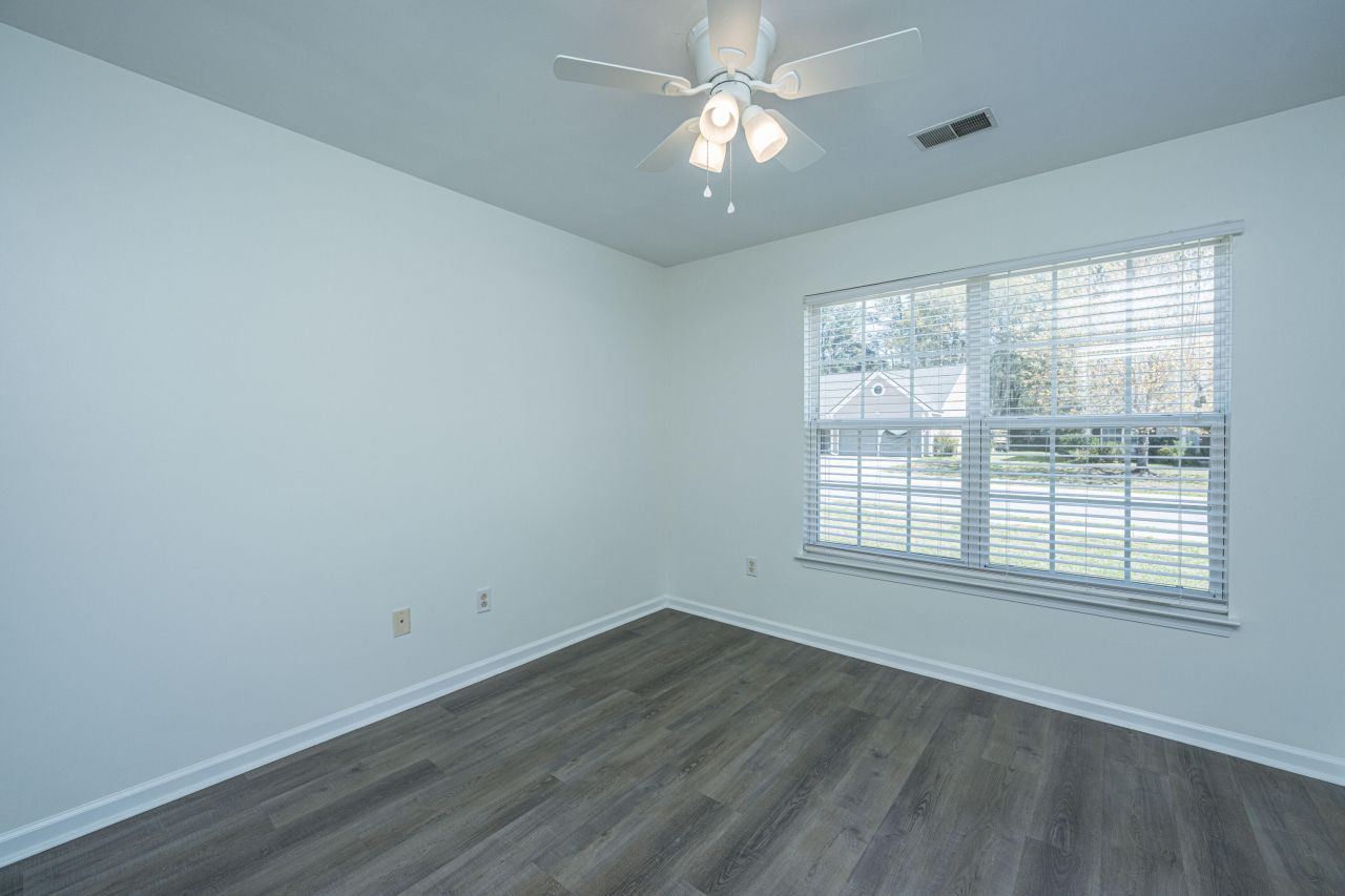 1373 Palm Cove Drive Photo 16