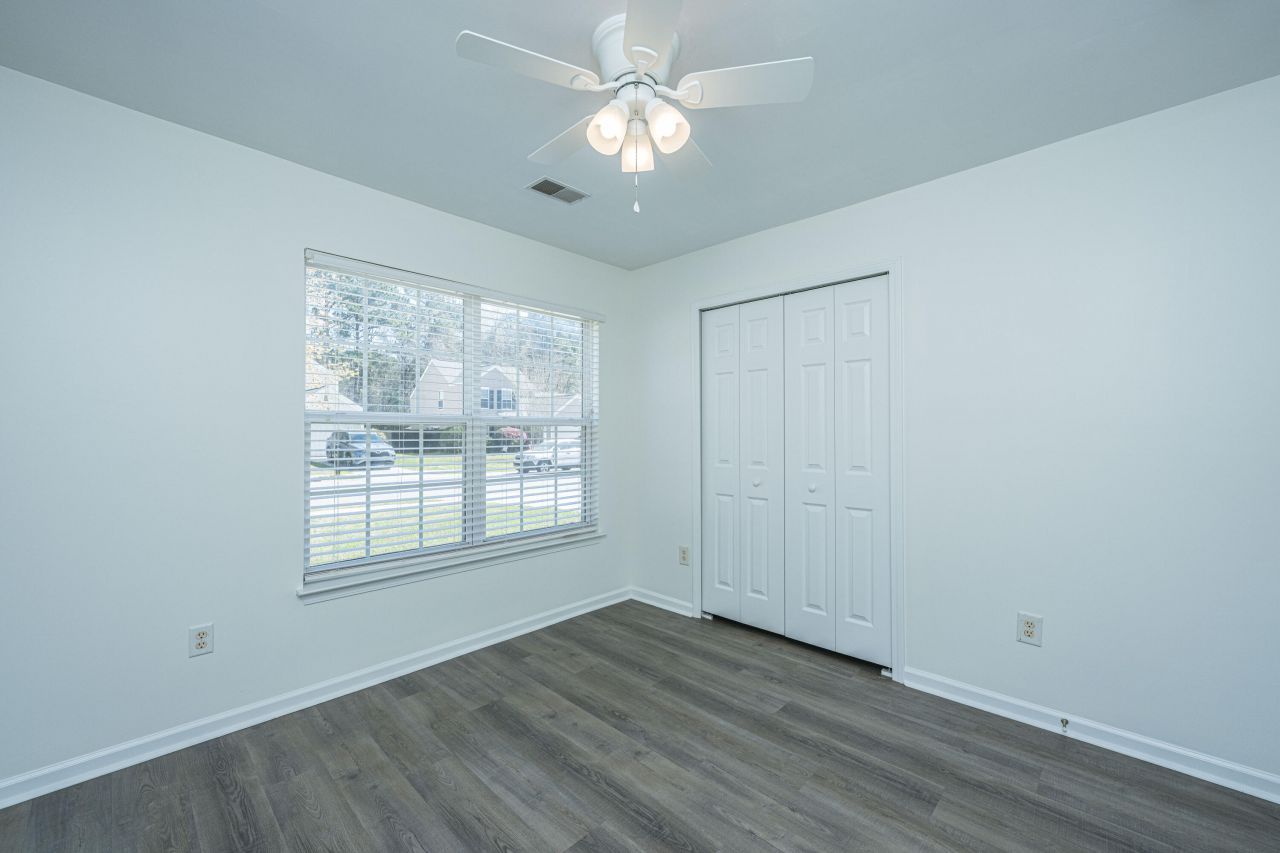 1373 Palm Cove Drive Photo 17