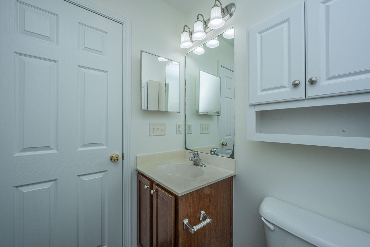 1373 Palm Cove Drive Photo 18