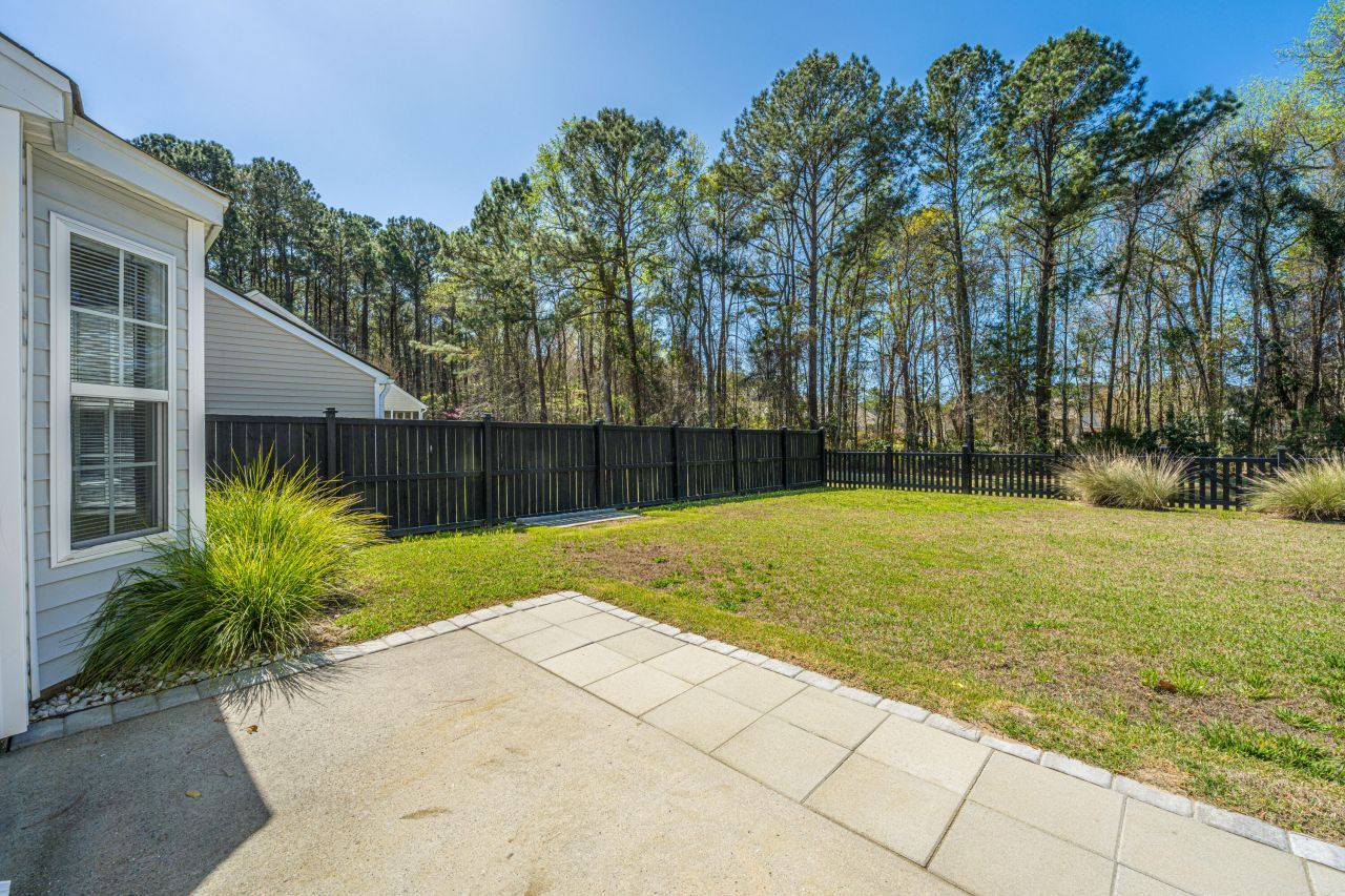 1373 Palm Cove Drive Photo 26