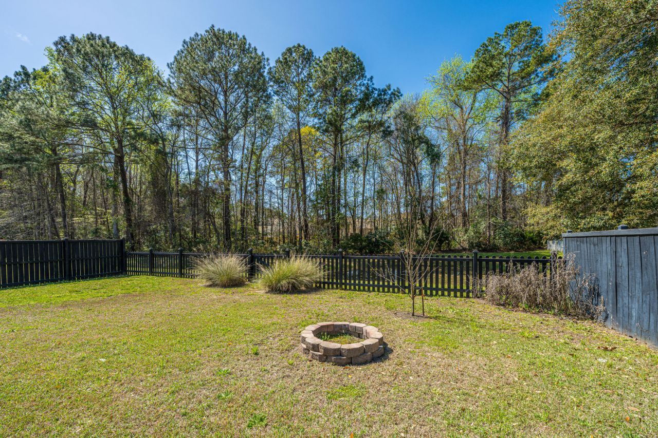 1373 Palm Cove Drive Photo 28