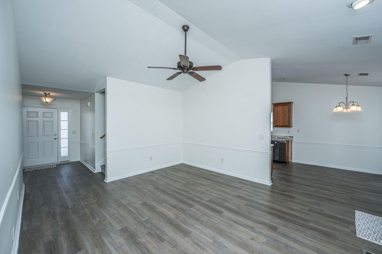 1373 Palm Cove Drive Photo 5