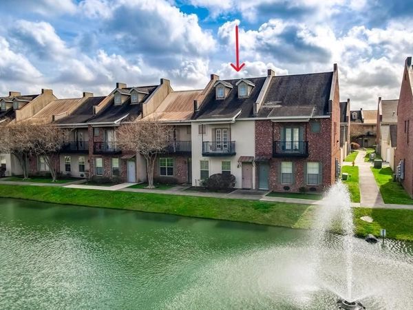 10600 LAKES Boulevard, Unit 1302, Baton Rouge, LA 70810