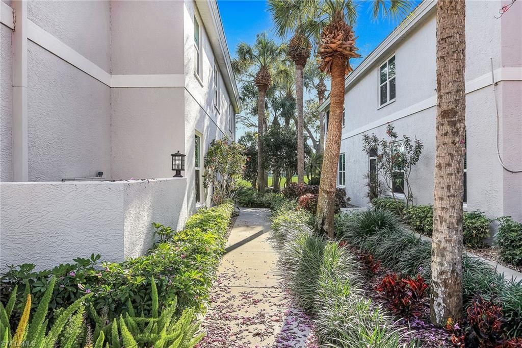 25276 Pelican Creek Cir, Unit 102, Bonita Springs, FL 34134 Photo