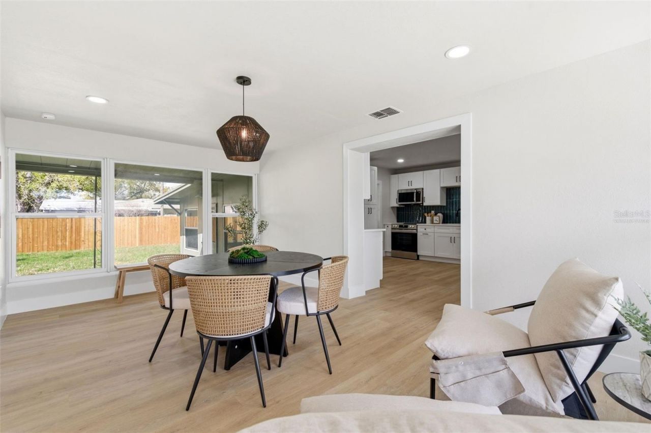 3593 Benson Avenue N, Saint Petersburg, FL 33713 Photo