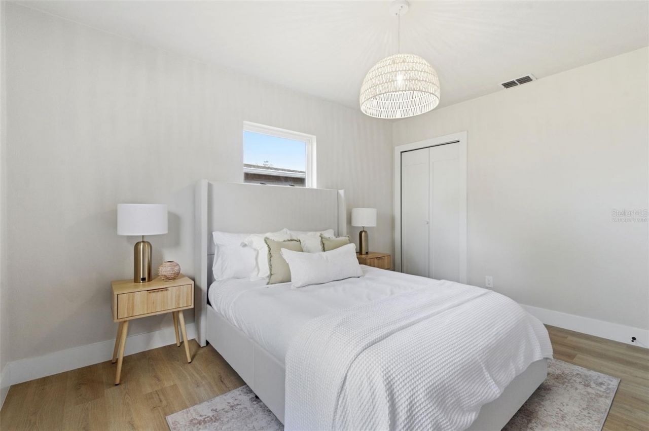 3593 Benson Avenue N, Saint Petersburg, FL 33713 Photo