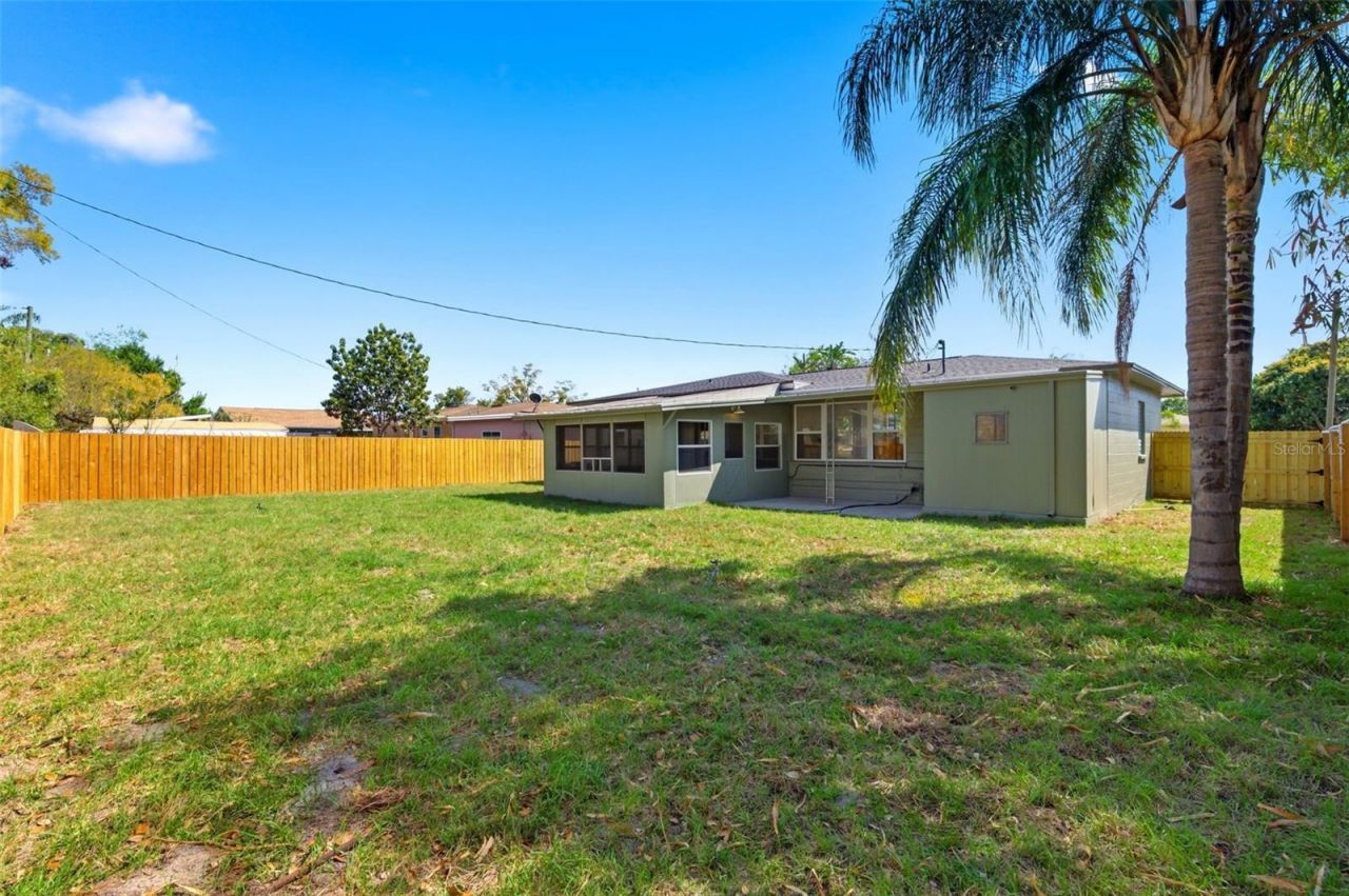 3593 Benson Avenue N, Saint Petersburg, FL 33713 Photo