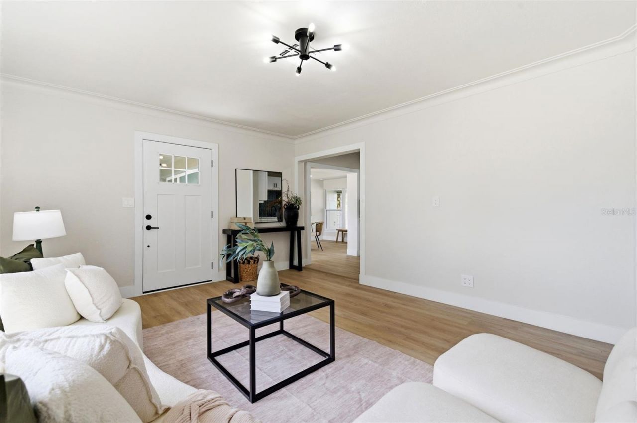 3593 Benson Avenue N, Saint Petersburg, FL 33713 Photo