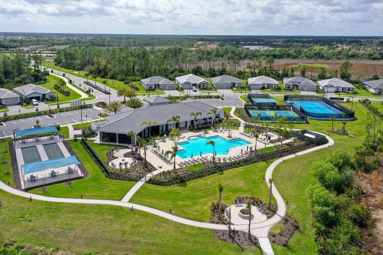 4400 Lakeside Grove Place , North Port, FL 34289 Photo