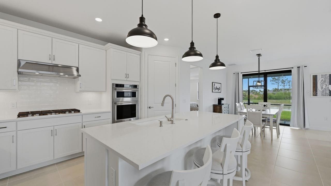 4400 Lakeside Grove Place , North Port, FL 34289 Photo