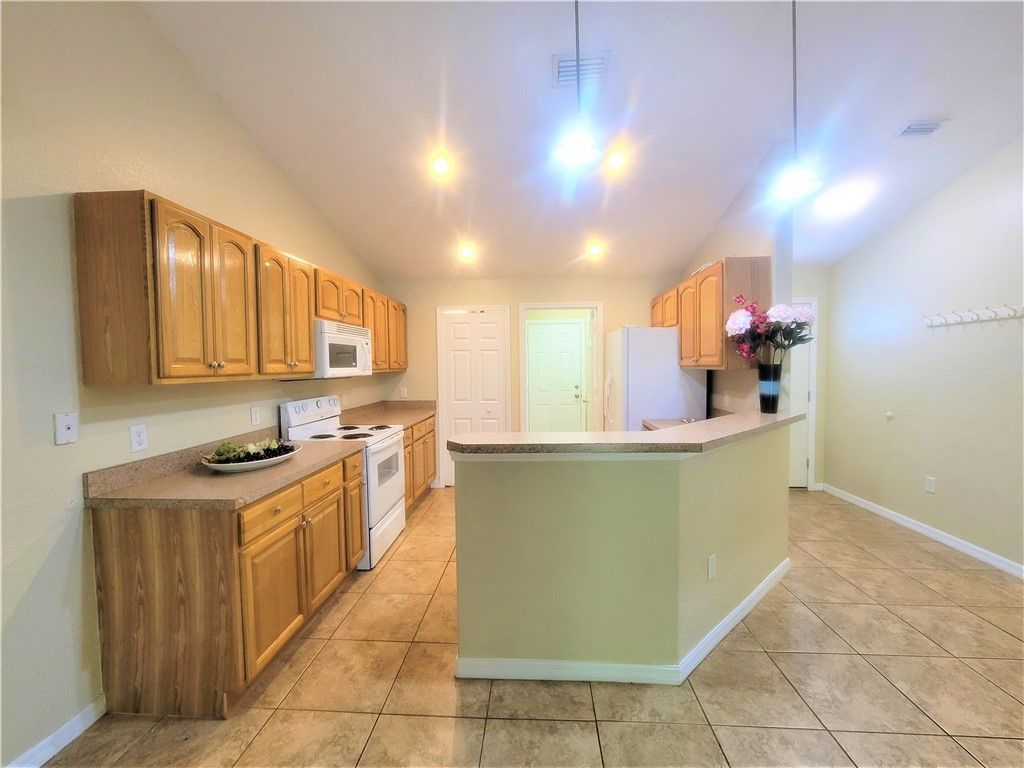 11124 Hotchkiss Drive, Unit A, Sebastian, FL 32958 Photo