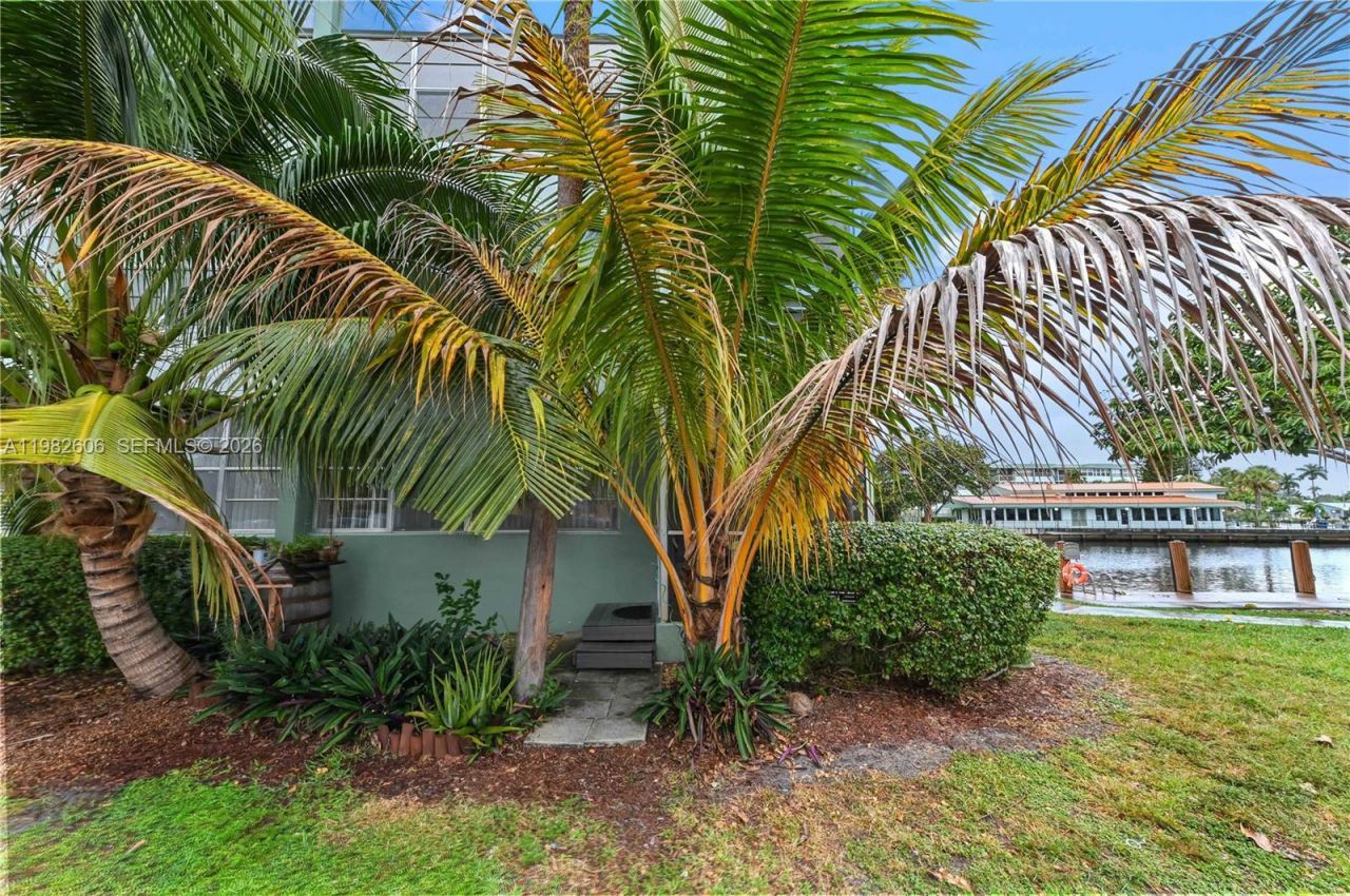 2761 Taft St, Unit 110, Hollywood, FL 33020 Photo