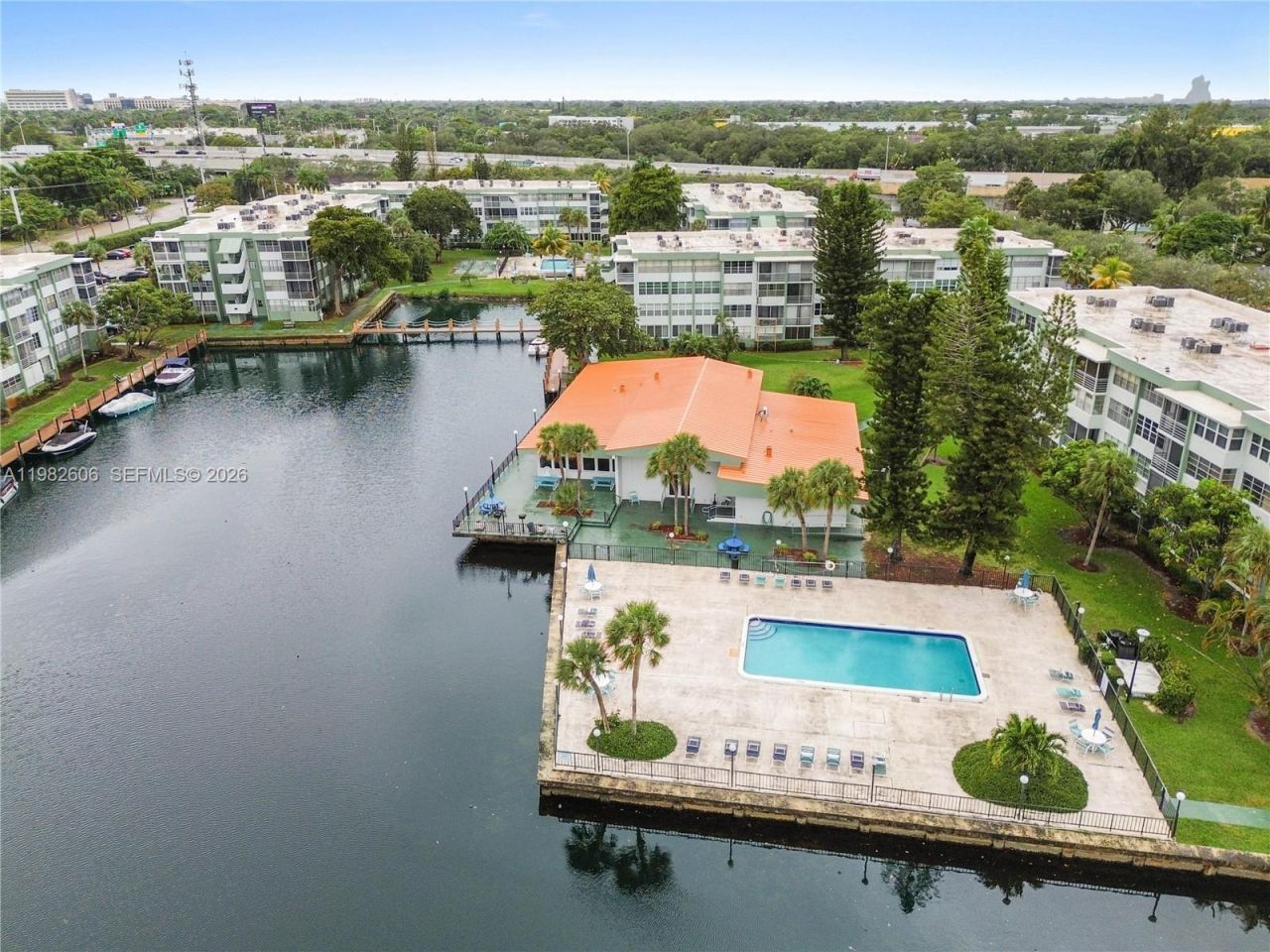 2761 Taft St, Unit 110, Hollywood, FL 33020 Photo